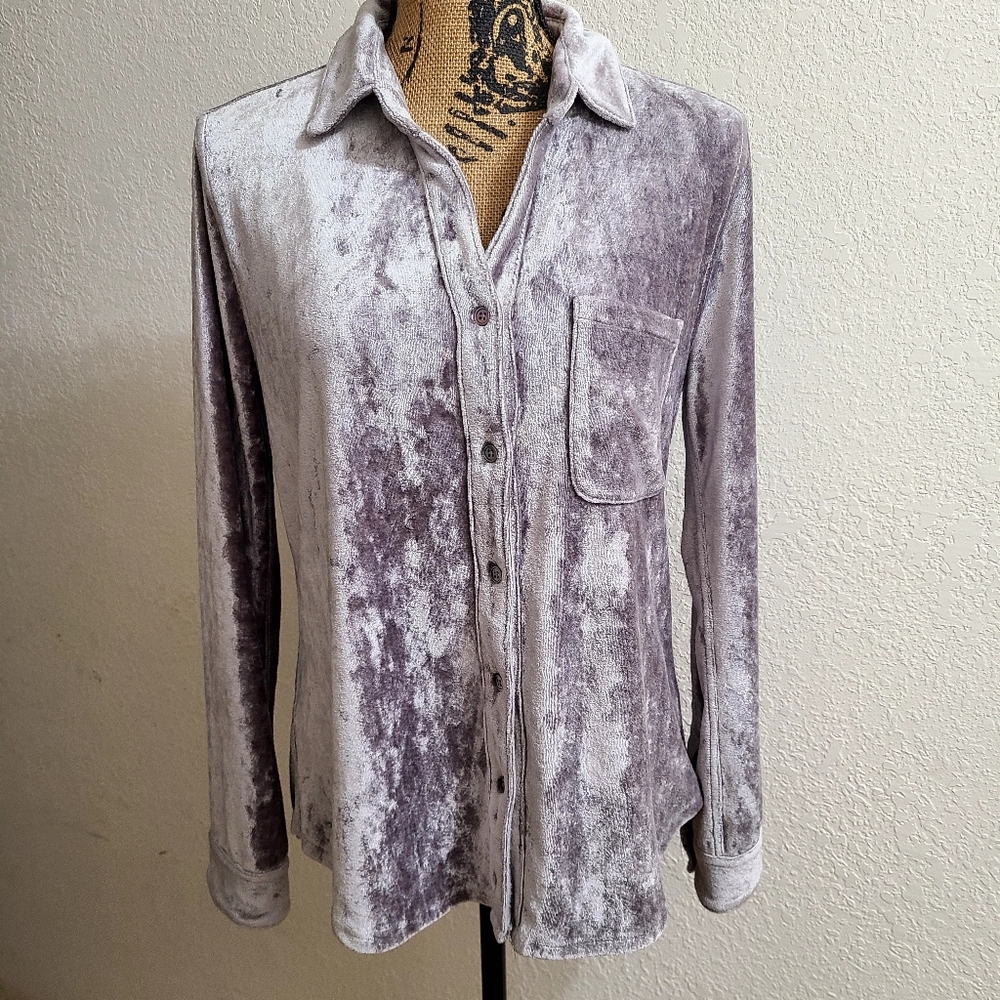 NWOT Dylan Velour Long Sleeve Oversized Button-Up Top Women's Size S Gray